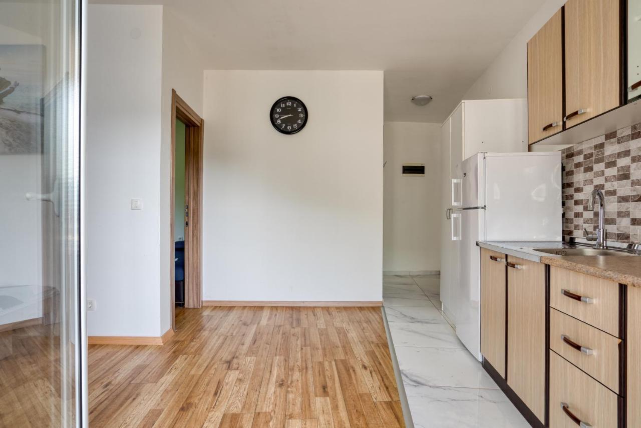 Apartmani Cukic Rafailovici Budva Bagian luar foto