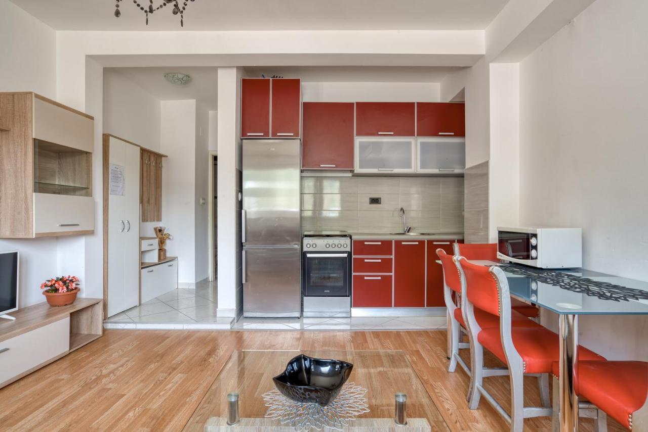 Apartmani Cukic Rafailovici Budva Bagian luar foto
