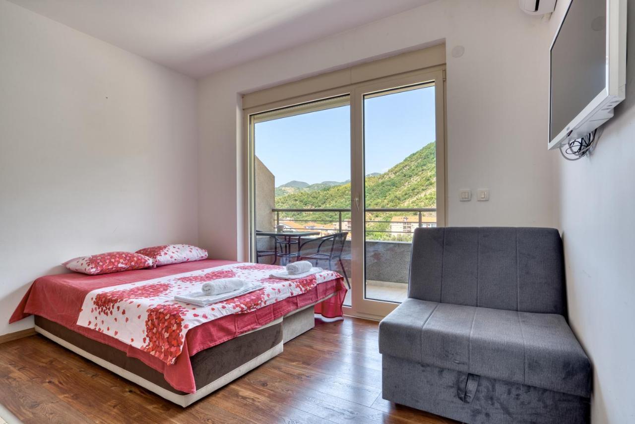 Apartmani Cukic Rafailovici Budva Bagian luar foto
