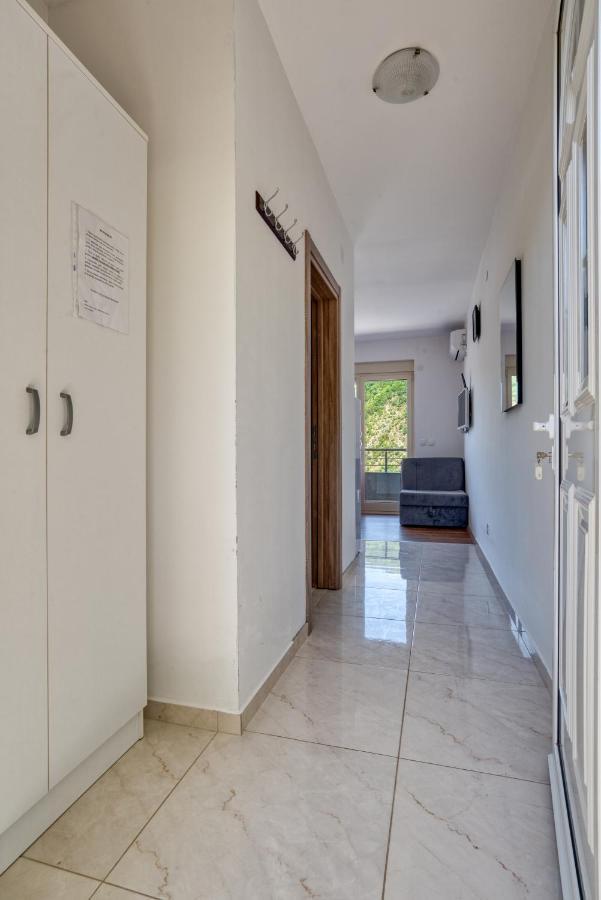 Apartmani Cukic Rafailovici Budva Bagian luar foto