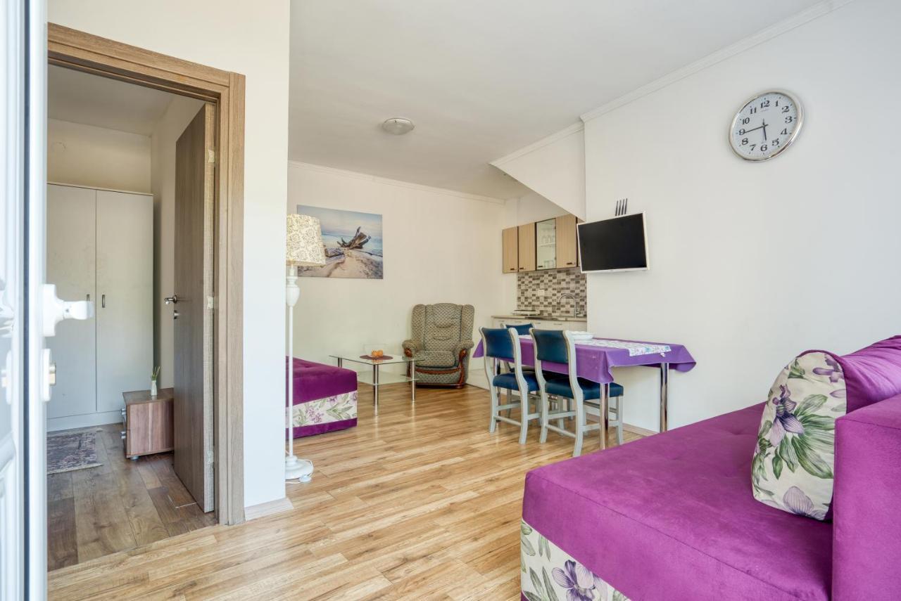 Apartmani Cukic Rafailovici Budva Bagian luar foto